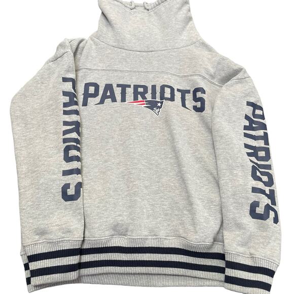 New England Patriots Mock Neck Mens Med NFL Turtleneck Sweatshirt Team Apparel - Picture 2 of 14